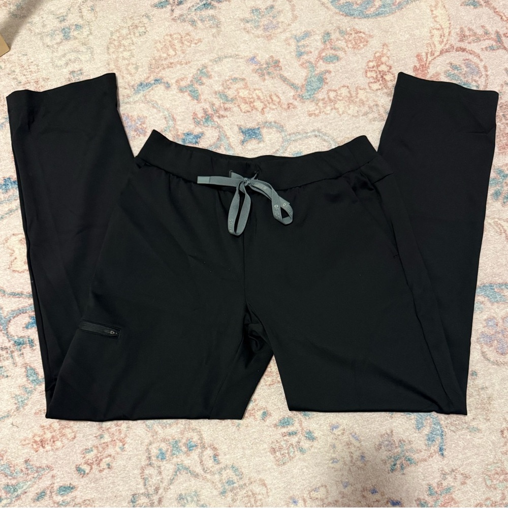 FORMX FIGS MENS SCRUB PANTS IN BLACK